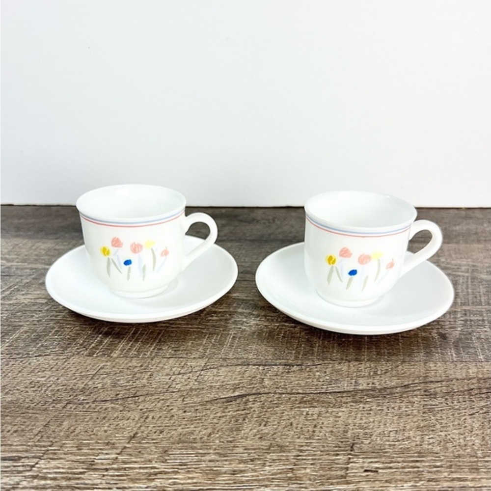 Vintage Arcopal France Pastoral Child size tea cups‎ & saucers Pastel Flowers